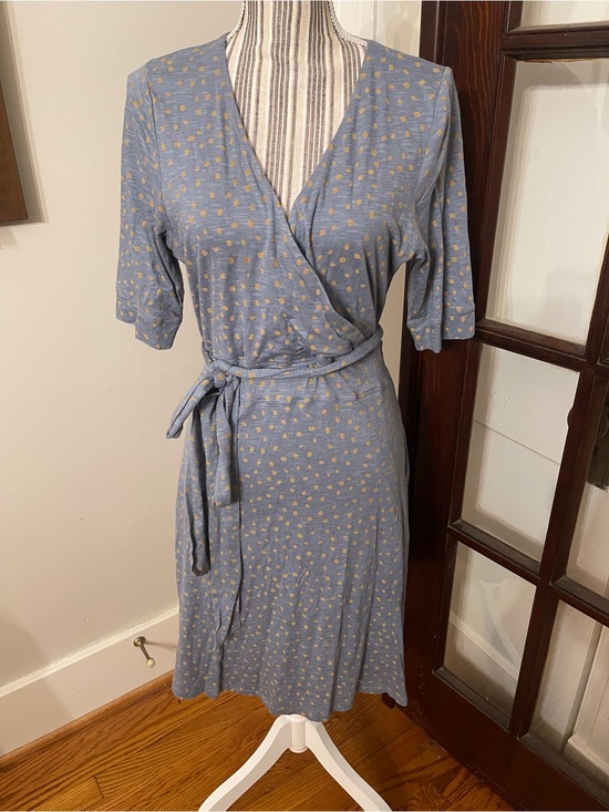 Toad&Co Dresses & Skirts - Toad&Co Blue Wrap Midi Dress with Gold Dot Accents